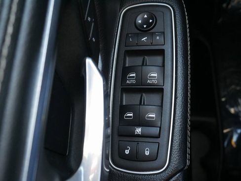 Used 2021 RAM 1500 Laramie image 25