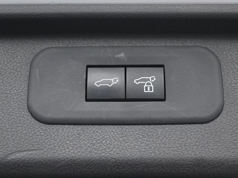Certified 2024 Toyota Grand Highlander AWD image 33