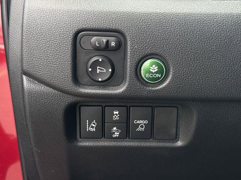 Used 2023 Honda Ridgeline Sport image 17