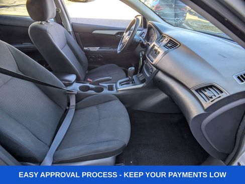 Used 2019 Nissan Sentra S w/ Appearance Package FWD image 13