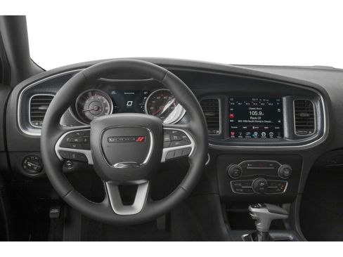 Used 2015 Dodge Charger SXT image 4