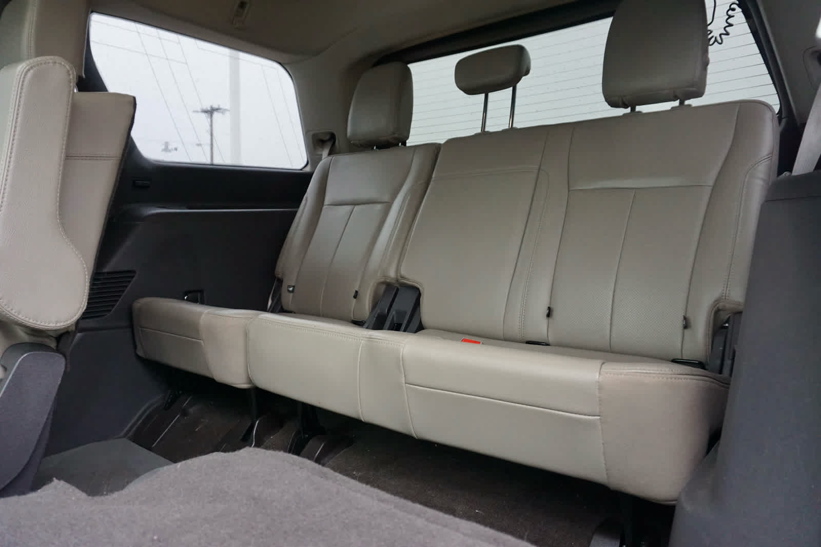 Used 2021 Ford Expedition XLT AWD/4WD image 40
