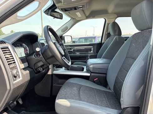 Used 2016 RAM 1500 Classic SLT AWD/4WD image 13