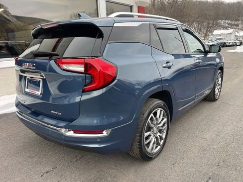 Used 2024 GMC Terrain Denali w/ Denali Premium Package image 7