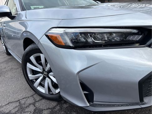 Used 2025 Honda Civic LX image 22