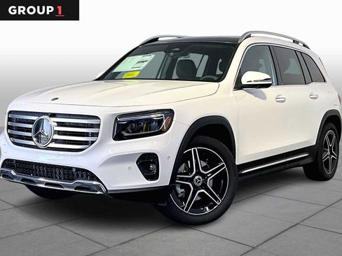 New 2026 Mercedes-Benz GLB 250 4MATIC image 1