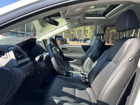 Certified 2021 Honda CR-V EX-L image 7