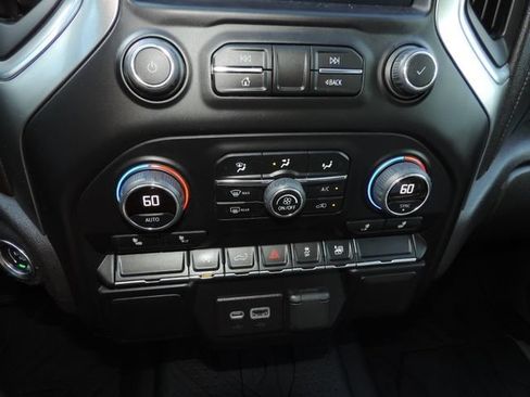 Used 2021 Chevrolet Silverado 1500 LT w/ Bed Protection Package RWD image 23