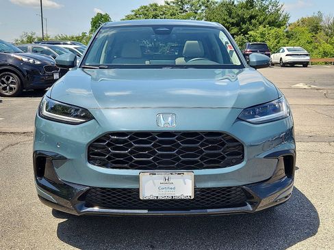 Certified 2024 Honda HR-V EX-L image 2