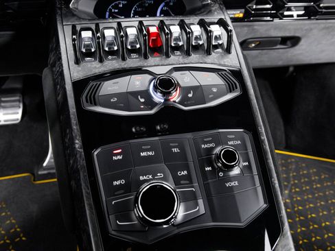 Used 2018 Lamborghini Huracan Performante image 26