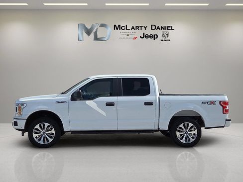 Used 2018 Ford F150 XL w/ Equipment Group 101A Mid RWD image 3
