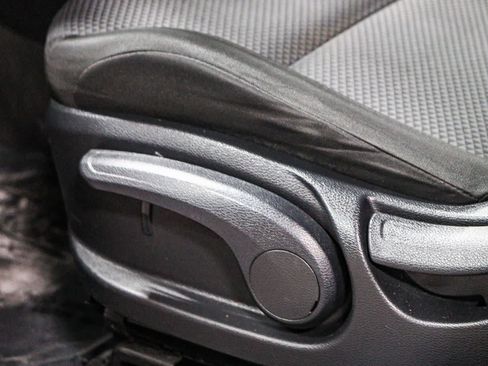 Used 2023 Kia Soul LX FWD image 20