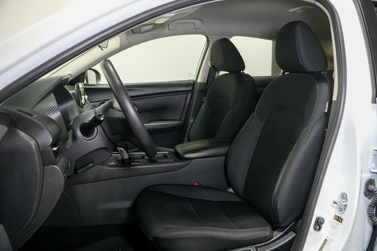 Used 2025 Nissan Sentra S FWD image 12