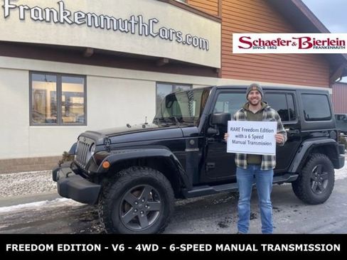 Used 2016 Jeep Wrangler Unlimited Sport image 1