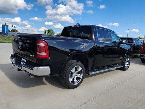 Used 2022 RAM 1500 Laramie AWD/4WD image 5