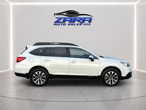 Used 2016 Subaru Outback 2.5i Limited AWD/4WD image 8