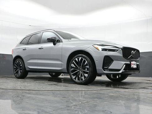 New 2026 Volvo XC60 B5 Ultra w/ Climate Package AWD/4WD image 35