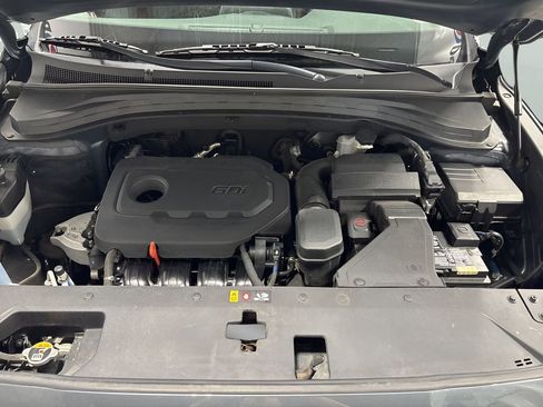 Used 2019 Hyundai Santa Fe SEL image 17