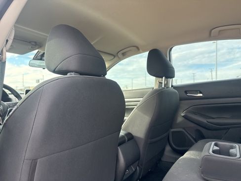 Certified 2022 Nissan Altima 2.5 SV image 19