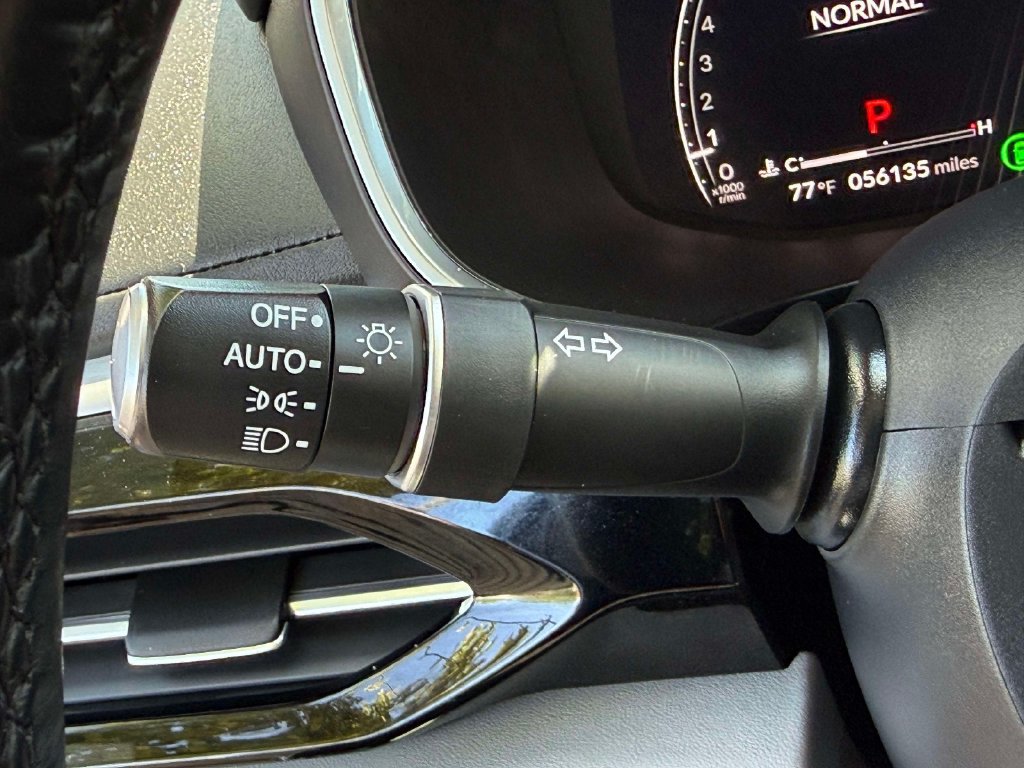 Certified 2023 Acura MDX w/ Technology Package AWD/4WD image 32
