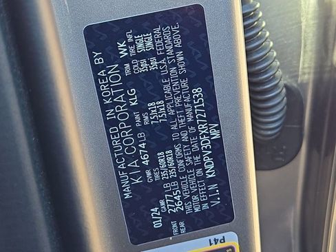 Used 2024 Kia Sportage EX image 37