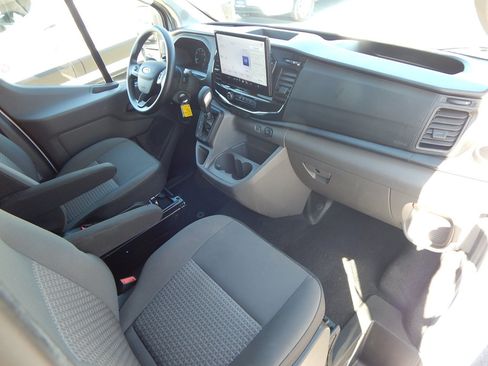 Used 2024 Ford Transit 350 XLT RWD image 15