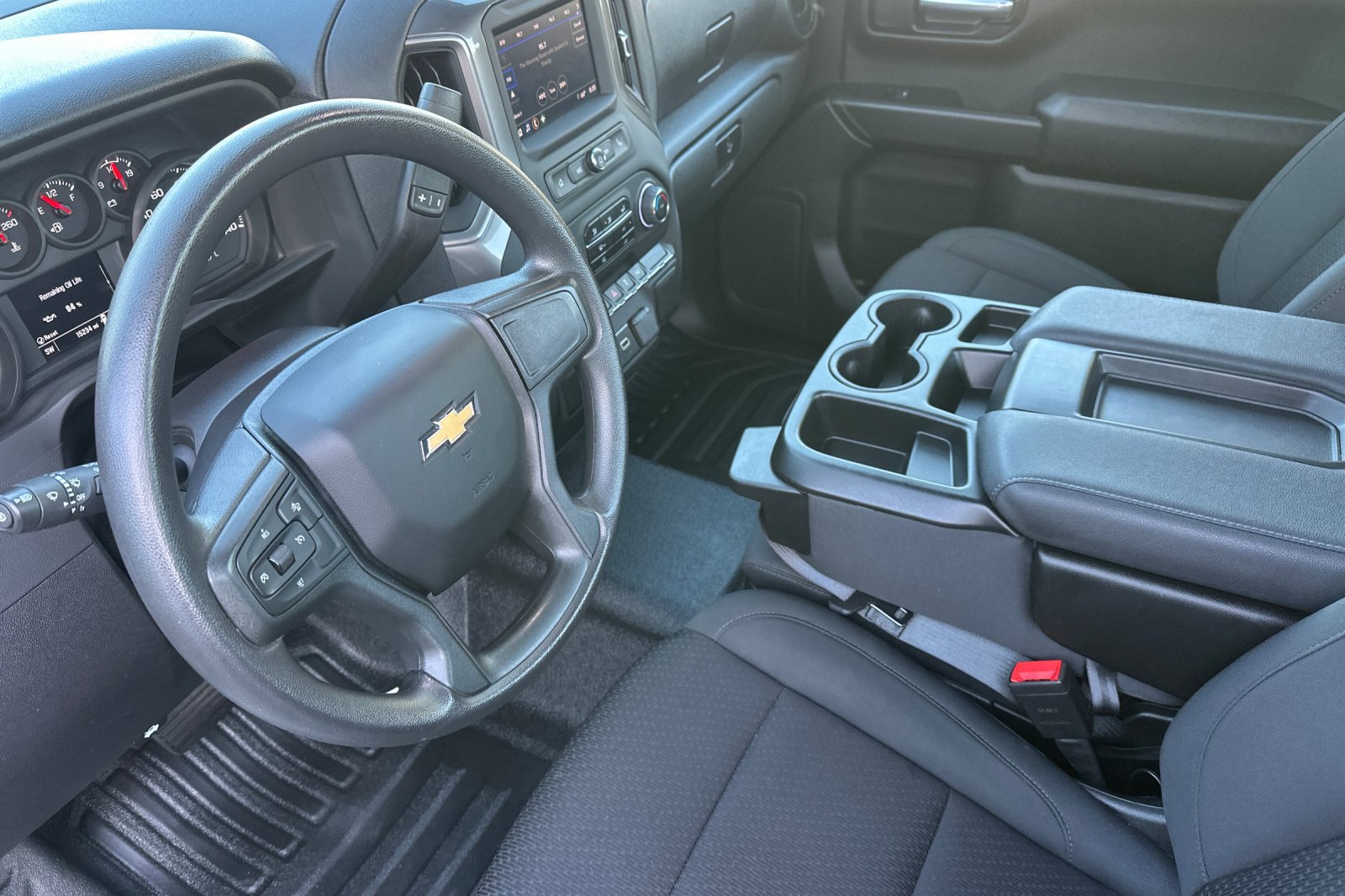 Used 2025 Chevrolet Silverado 1500 W/T RWD image 10