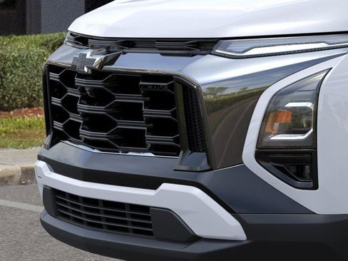 New 2026 Chevrolet Equinox ACTIV w/ Convenience Package III AWD/4WD image 13