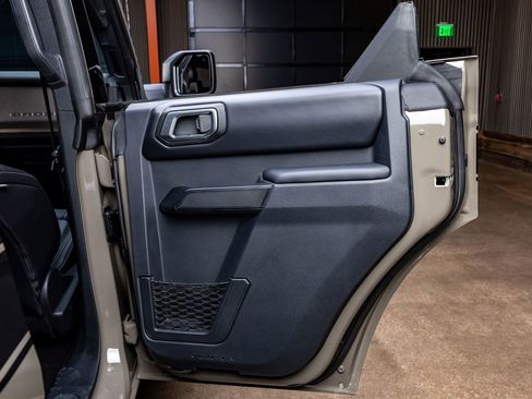 Used 2026 Ford Bronco Outer Banks AWD/4WD image 38