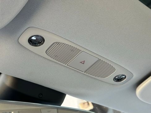 Used 2018 Tesla Model 3 Long Range image 61