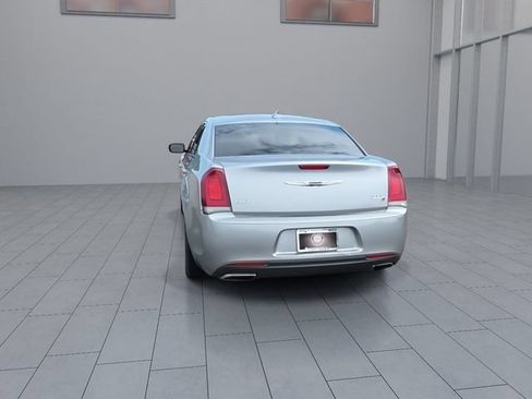 Used 2017 Chrysler 300 S AWD/4WD image 7