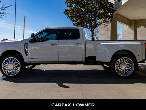 Used 2024 Ford F350 Limited w/ FX4 Off-Road Package image 5