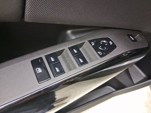 Used 2026 BMW X3 xDrive30i w/ Convenience Package AWD/4WD image 15