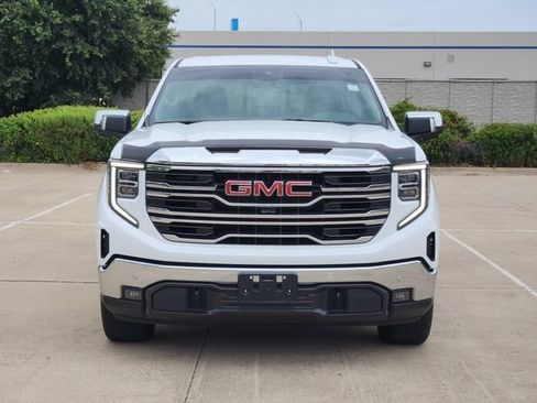 Used 2024 GMC Sierra 1500 SLT RWD image 2