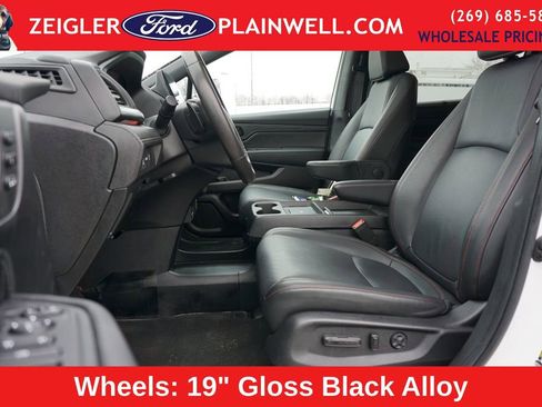 Used 2025 Honda Odyssey Sport-L image 19