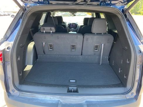 Certified 2023 Chevrolet Traverse LT FWD image 20
