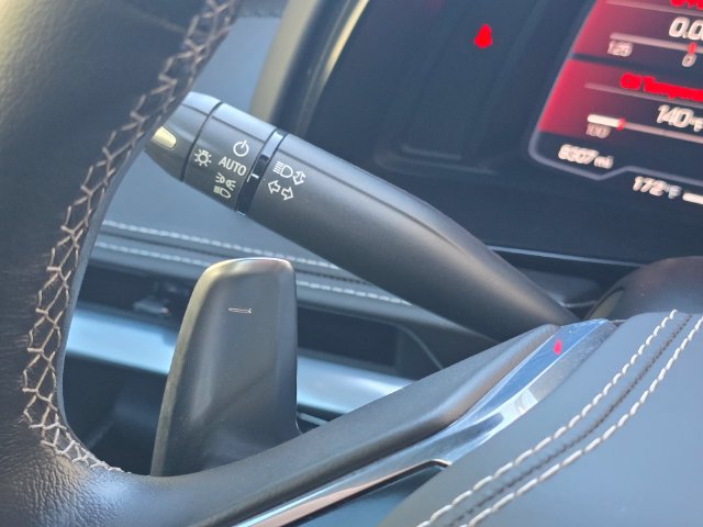 Used 2022 Chevrolet Corvette Stingray Premium Cpe w/ Z51 Performance Package RWD image 37