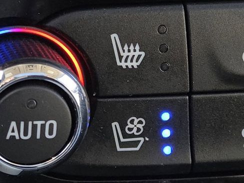 Used 2018 Buick Enclave Premium w/ Trailering Package image 7