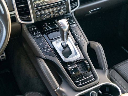 Used 2016 Porsche Cayenne S w/ Premium Plus Package image 24