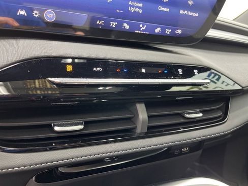 New 2026 Buick Enclave Sport Touring FWD image 18