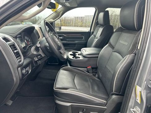 Used 2024 RAM 2500 Laramie image 19