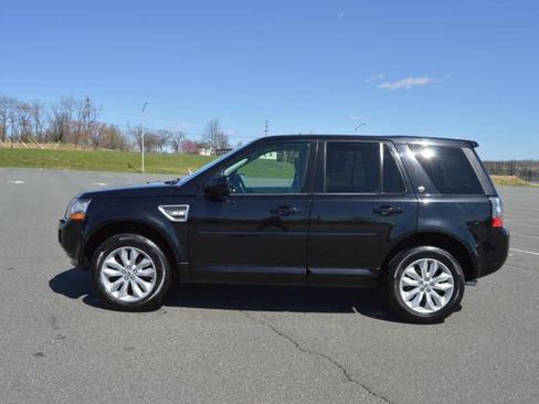 Used 2013 Land Rover LR2 HSE AWD/4WD image 65