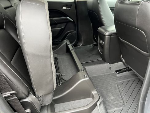 Used 2022 Chevrolet Colorado ZR2 image 18