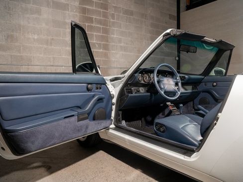 Used 1995 Porsche 911 Cabriolet image 17