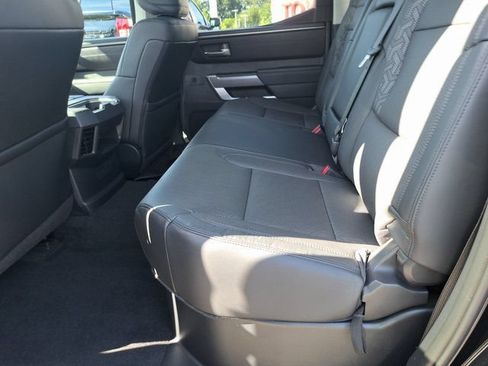 Used 2023 Toyota Tundra SR5 w/ SR5 Premium Package AWD/4WD image 29