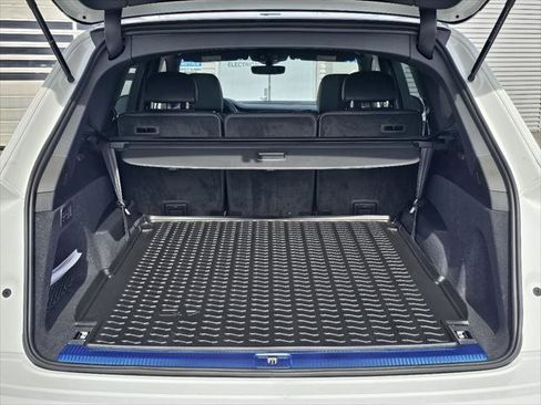 New 2026 Audi Q7 2.0T Premium image 7