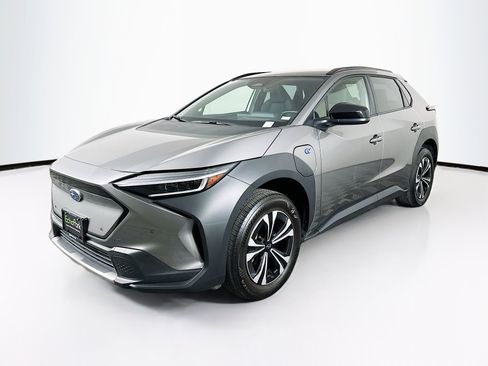 Used 2024 Subaru Solterra Premium image 3