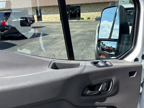 Used 2023 Ford Transit 250 Medium Roof RWD image 13