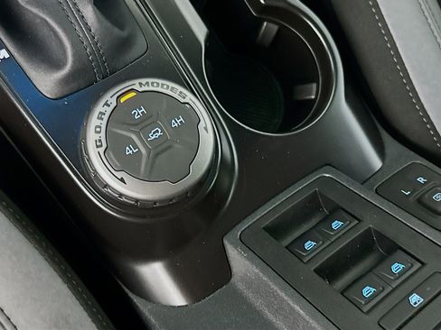 Used 2024 Ford Bronco Black Diamond image 26