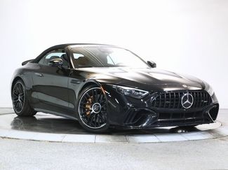 Used 2022 Mercedes-Benz SL 63 AMG 4MATIC video 2